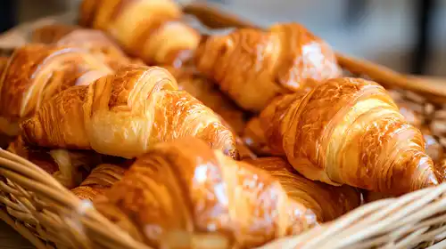 Croissant au beurre